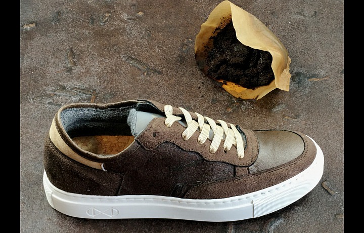 Sneakers made of coffee beans