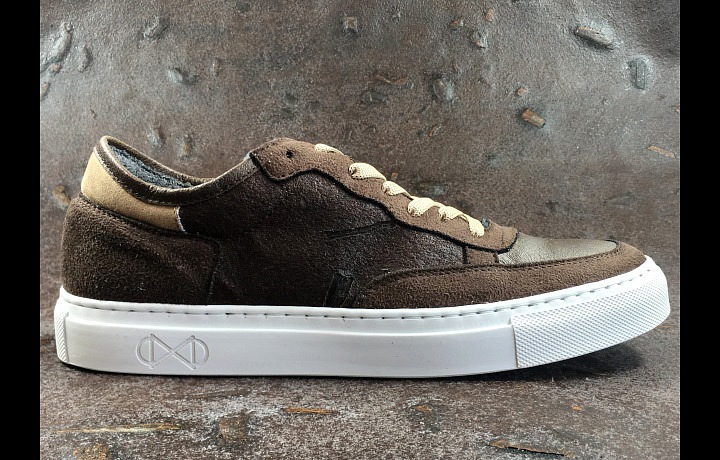 Sneakers made of coffee beans
