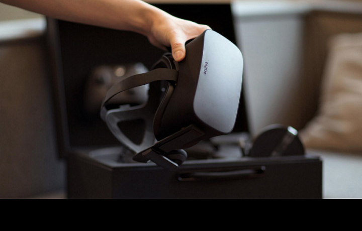 Oculus, celé balení