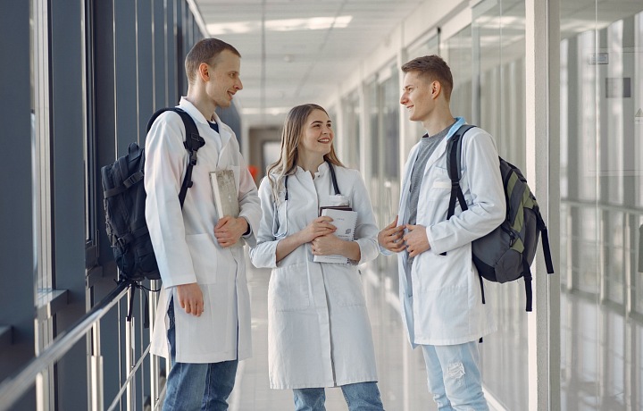 Doctors are leaving for higher salaries