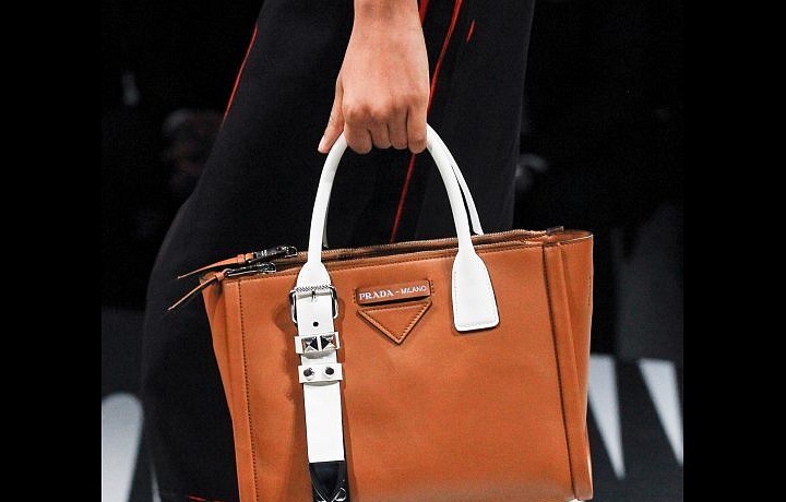 Combination of colors and styles