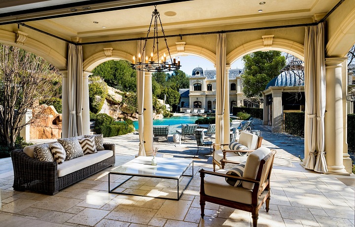 Paris Hilton's House