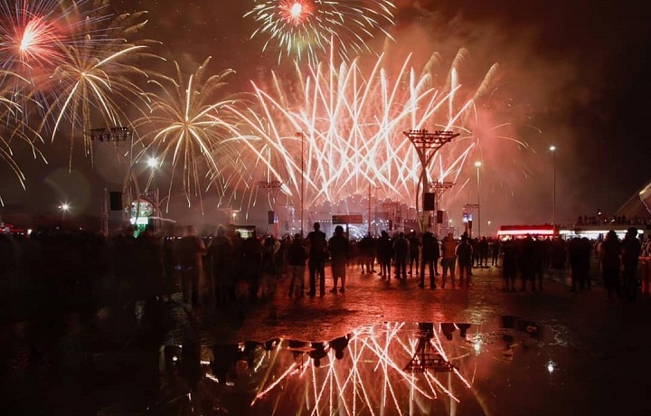 Oslavy v Rio de Janeiru na pláži