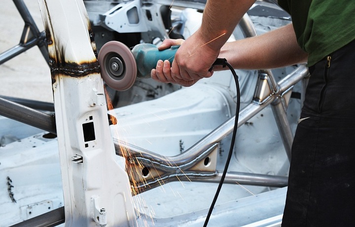 Výroba aut bude zcela automatizovaná.