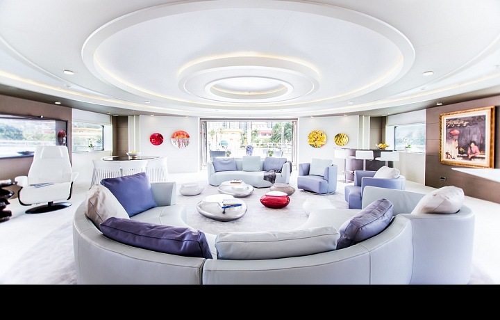 Jachta Saluzi je k pronájmu!