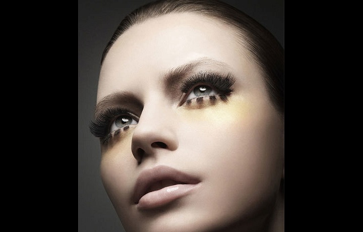 Alabaster skin and striking eyelashes