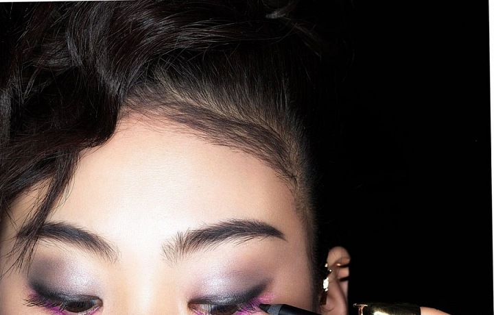 Expresive look and colours