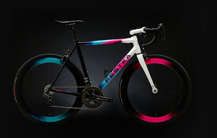 Frame for anniversary, 100 years of BMW