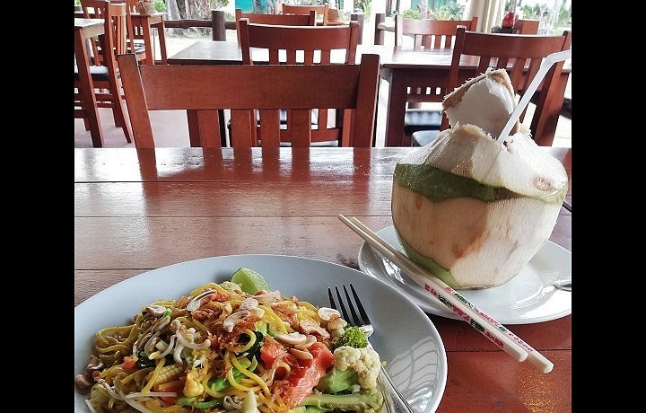 Asian food is delicious