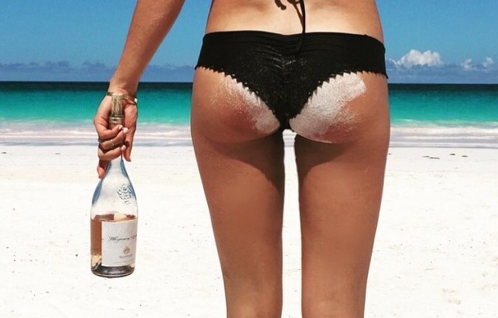 Luxurios vacancy and luxurious wine. What do you want more?