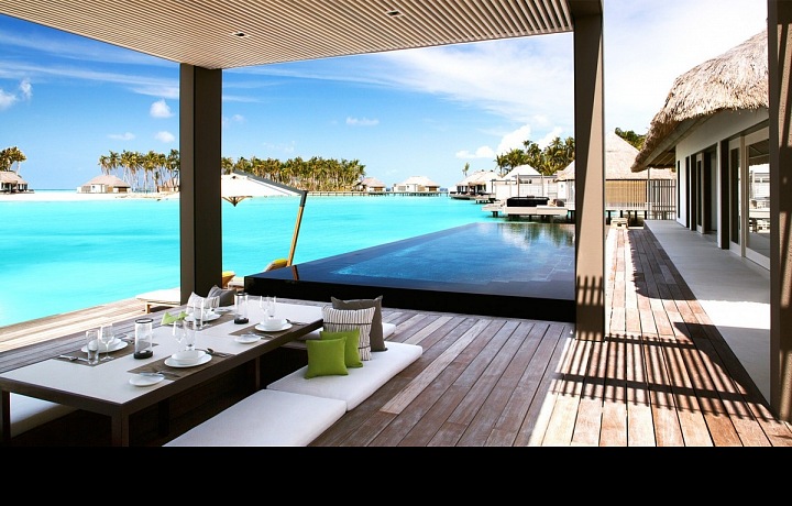 Maldives, Cheval Blanc Randheli******