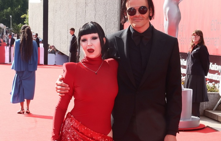 Travis Bacon and Angie Sambrotto