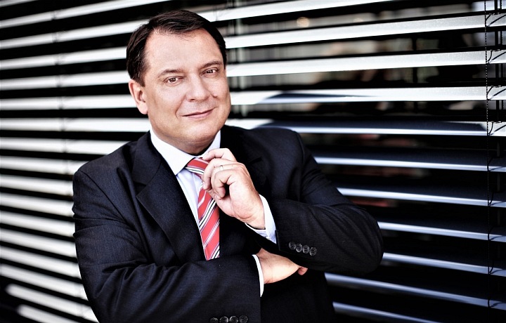 Jiří Paroubek doufá, že letošní volby budou odpíchnutím od dna.