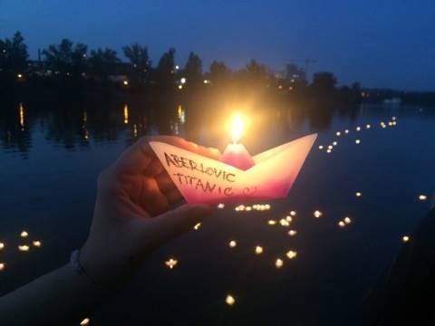 Moto akce je Každá lodička pomáhá. 