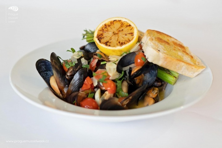 Mušle se dají jíst na tisíc způsobů. 