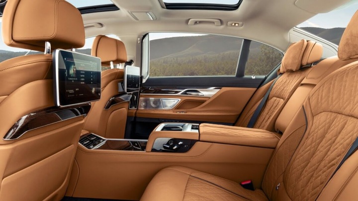 BMW řady 7 interiér