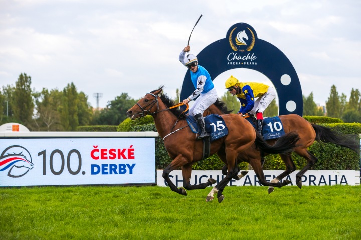Závody České Derby. 