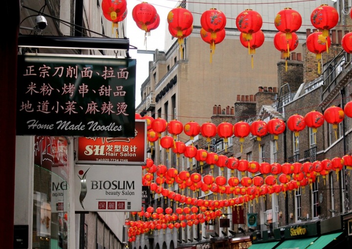 Čiňané mají komunity po celém světě. 