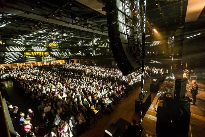 Concert at Forum Karlín
