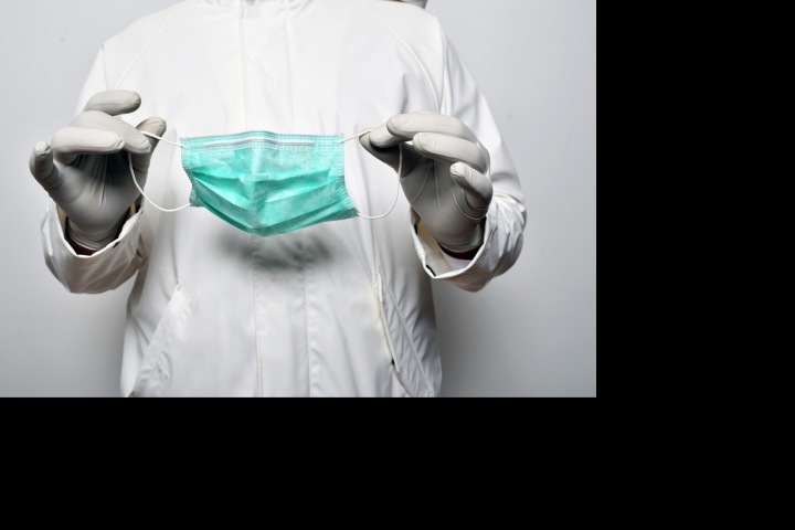 Zkrácená karanténa začne platit později.