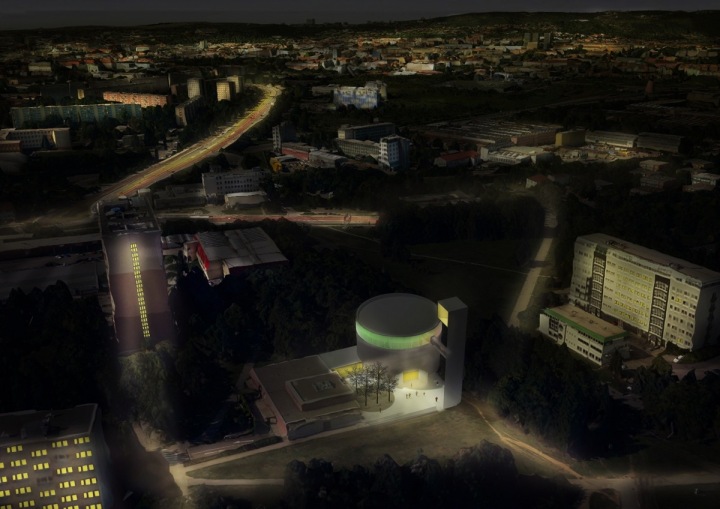 Noční pohled na kostel. 