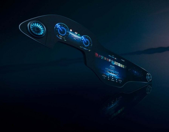 Palubní počítač budoucnosti.