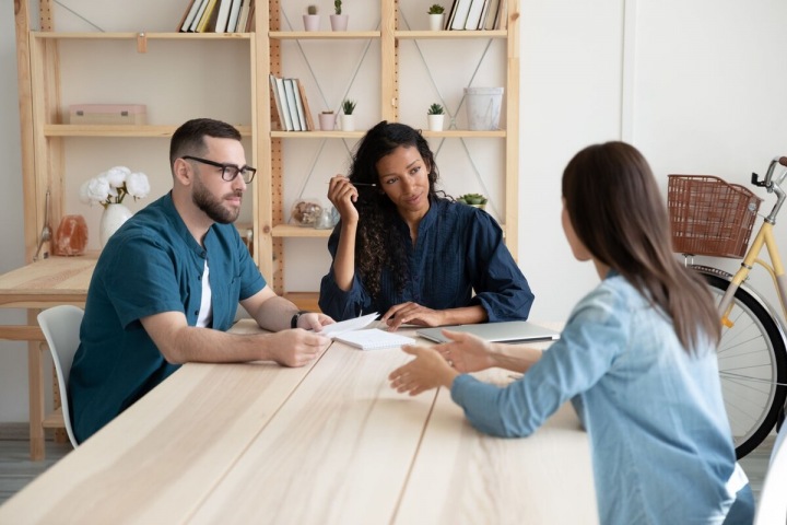 Headhunteři nemají o práci nouzi. Pracovní pohovor