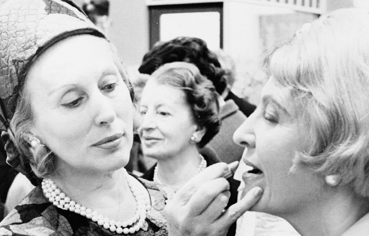 Josephine Esther Mentzer