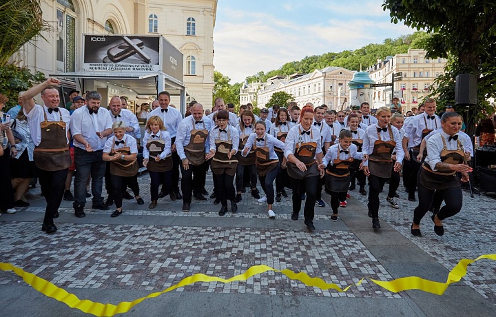 Běh výčepních na kolonádě