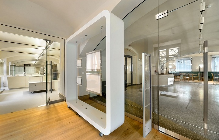 The reconsruction of the MDA building