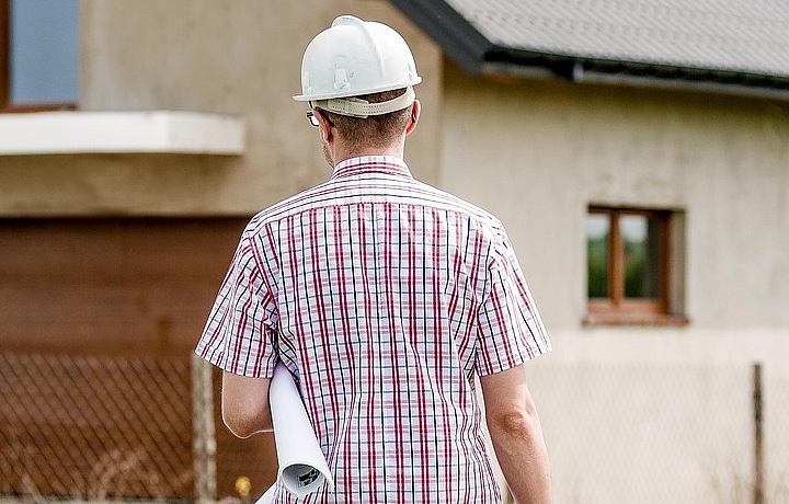 The number of new buildings that were completed last year has decreased