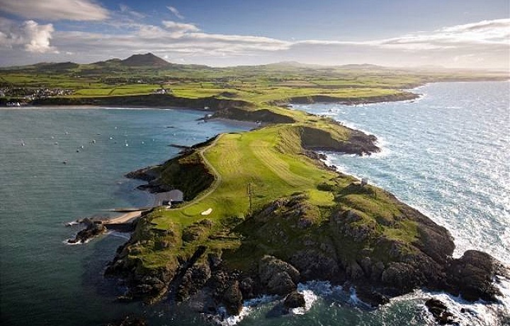 ROYAL COUNTY DOWN GOLF CLUB, Newcastle