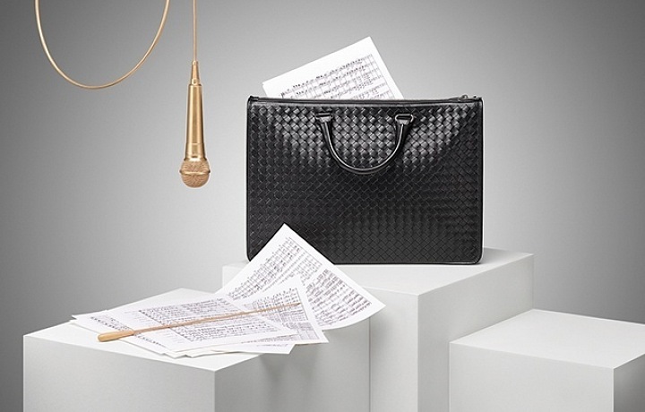 Luxury leather bag Bottega Veneta