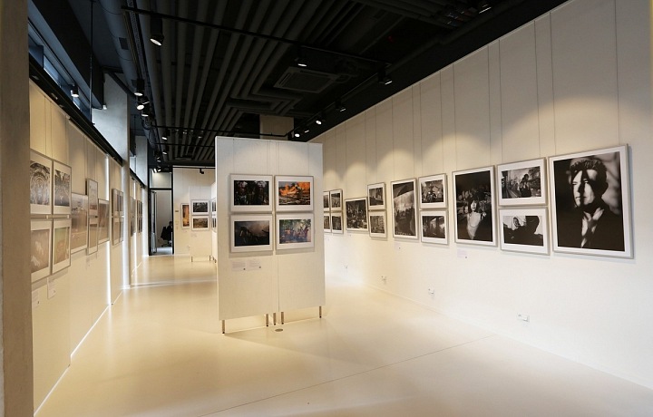 Czech Photo Centre Gallery