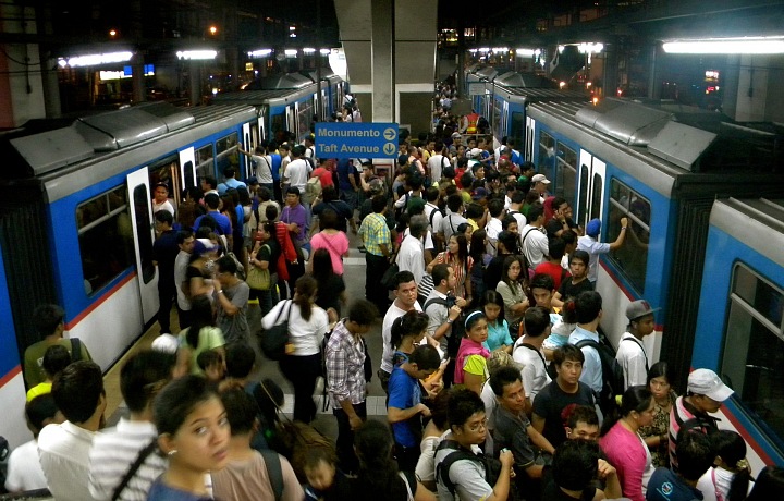 Full train station 