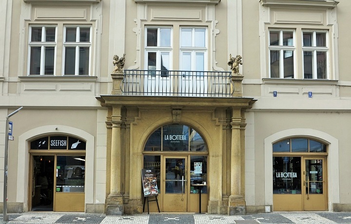 Gurmánské podniky Dlouhé třídy