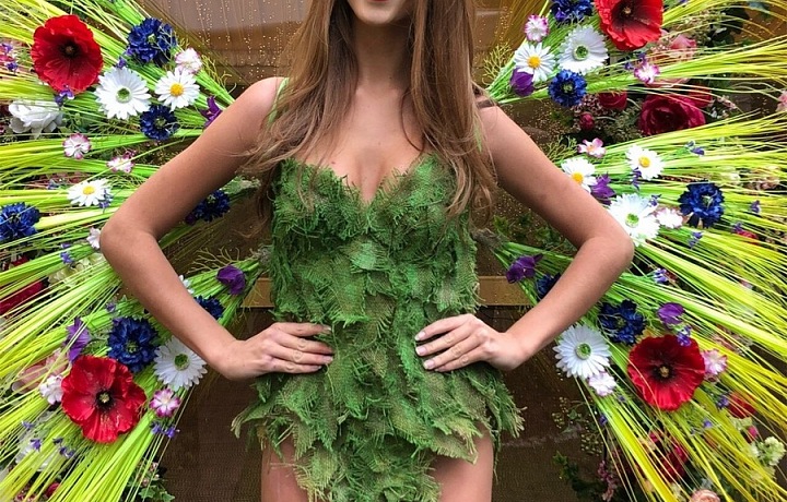 Kristýna Langová in national costume