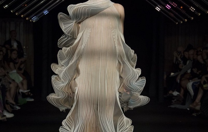 Iris Van Herpen Haute Couture AW 2018