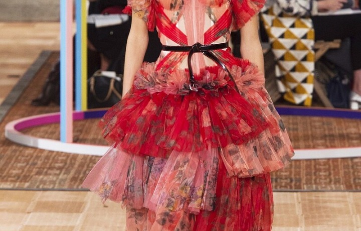 Alexander McQueen SS 2018