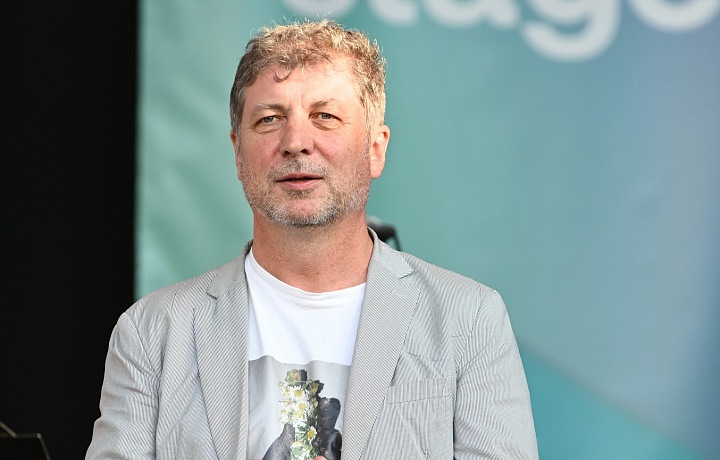 Lacina has led several election campaigns in the past