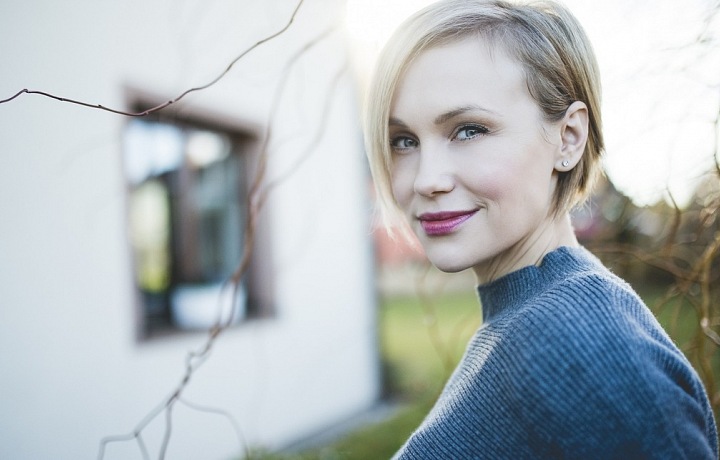 Vlastina moved to countryside