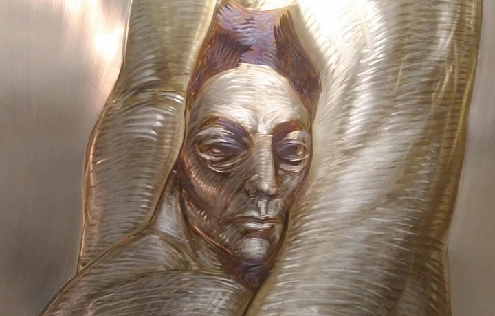 Ladislav Vlna tvoří ohněm tváře lidí.