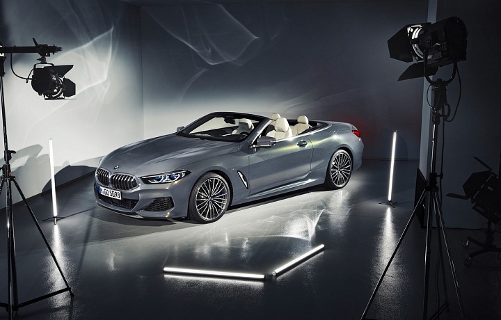 The star of the road is here!