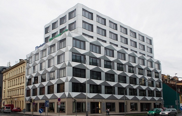 Josef Chochol, Keystone Karlín