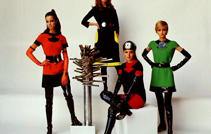 Sexy space fashion by Pierre Cardin