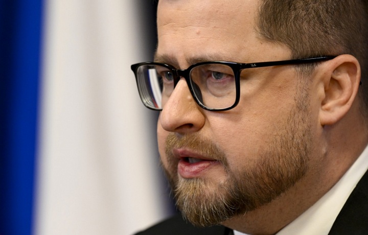 Governor Michl is a supporter of cryptocurrencies