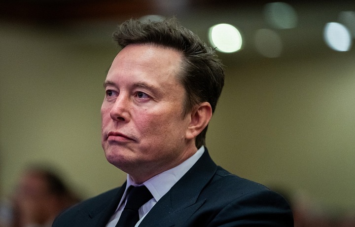Elon Musk is a popular candidate for the identity of the Bitcoin creator