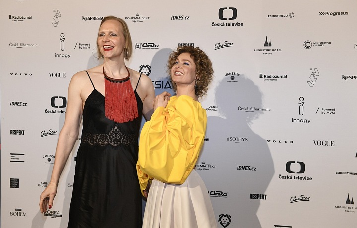 Zuzana Zlatohlávková and Daniela Špinar