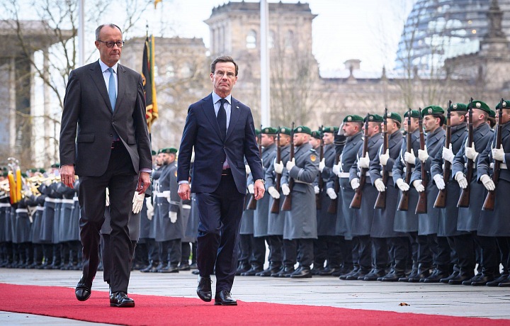 Chancellor Friedrich Merz and Bundeswehr