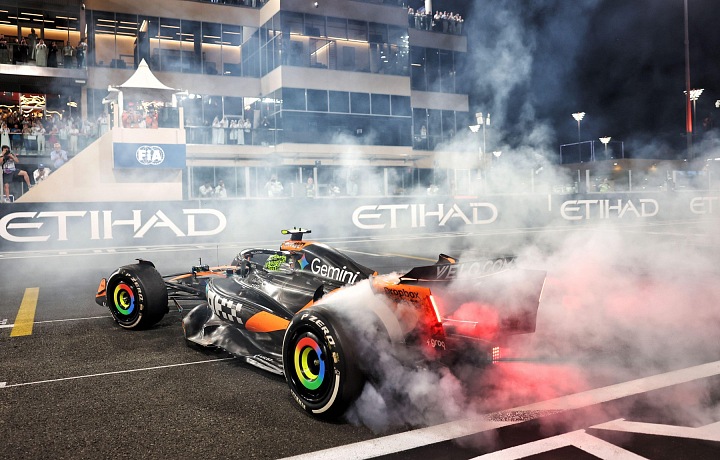 Lando Norris slaví první mistrovský titul v F1